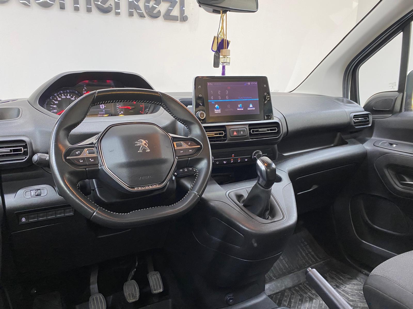 PEUGEOT RIFTER 13